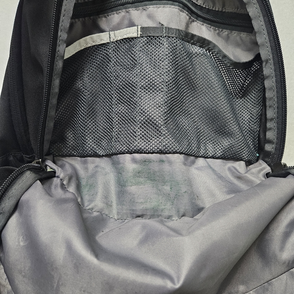 North Face Jester Backpack Black Flexvent - image 9